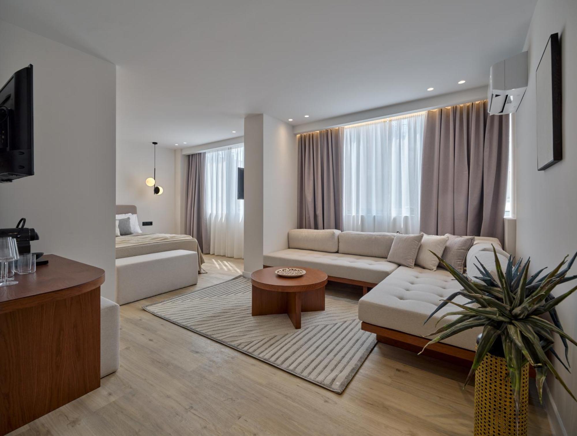 Haya Athens Loftie Suites Eksteriør bilde